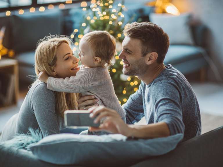 Weihnachten mit Kindern: Wie man magische Momente schafft